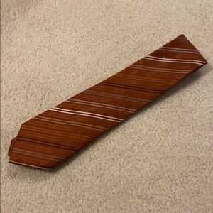 Geoffrey Beene 100% silk tie - orange stripe